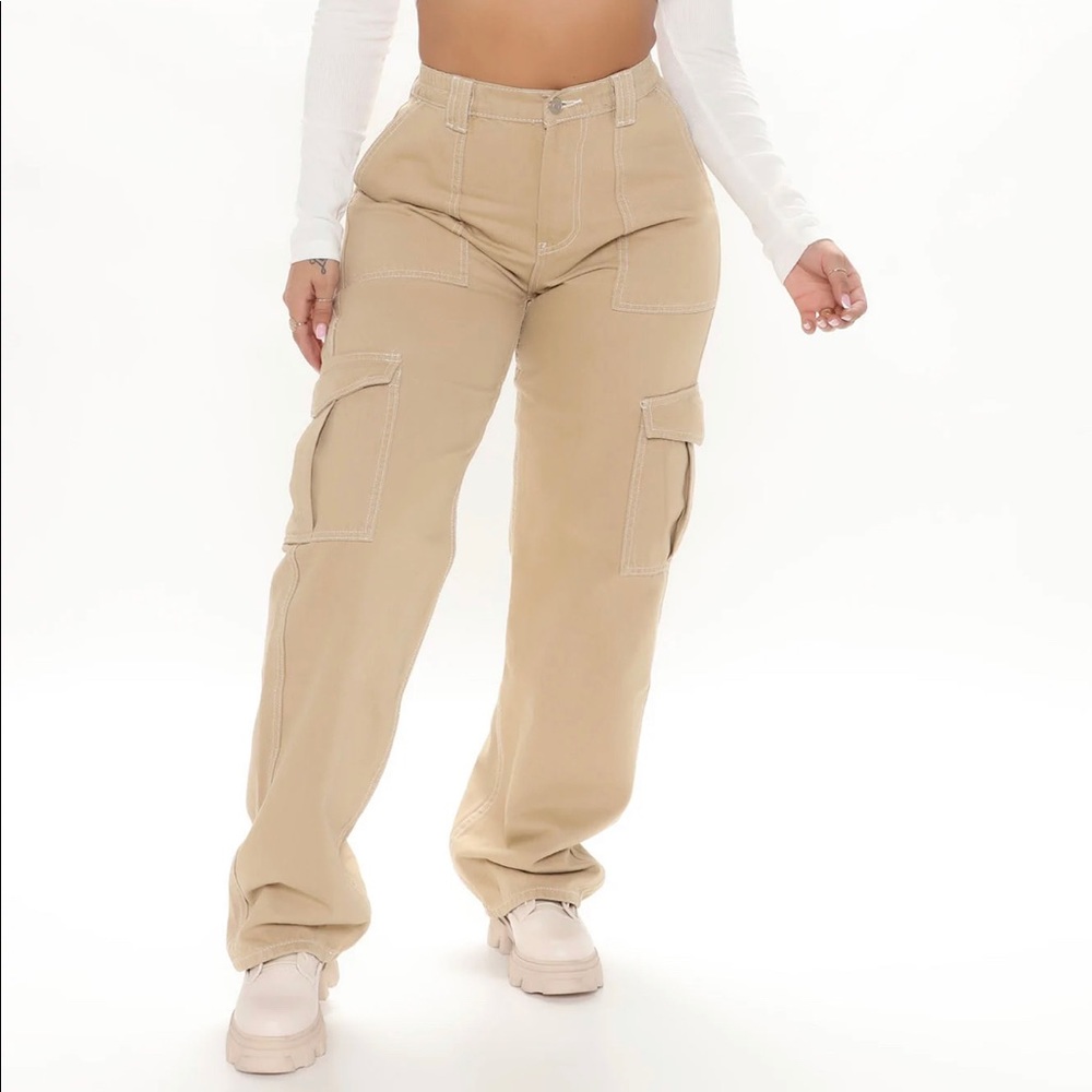 Brand New Cargo Carpenter Jeans from Fashion Nova!